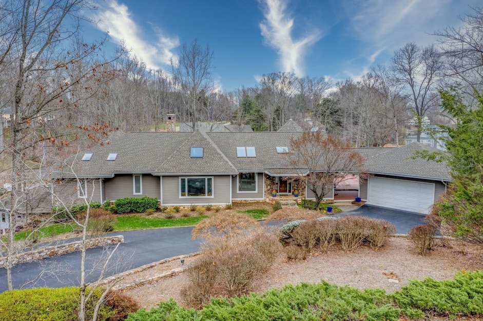 255 Cross Tower Drive, Penhook, VA 24137, Presented by Xan Pilgrim, CRS